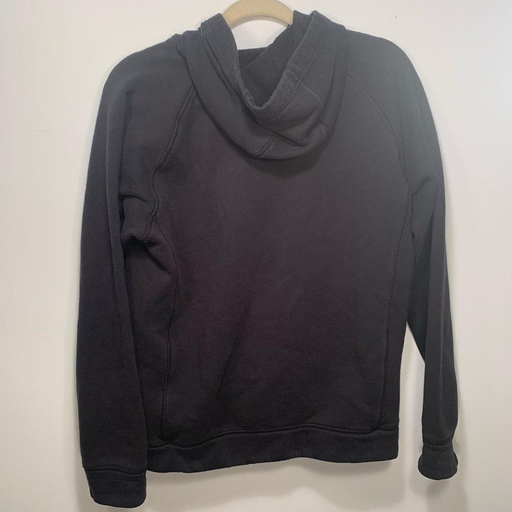 Sweatshirt - Picture 2 of 3